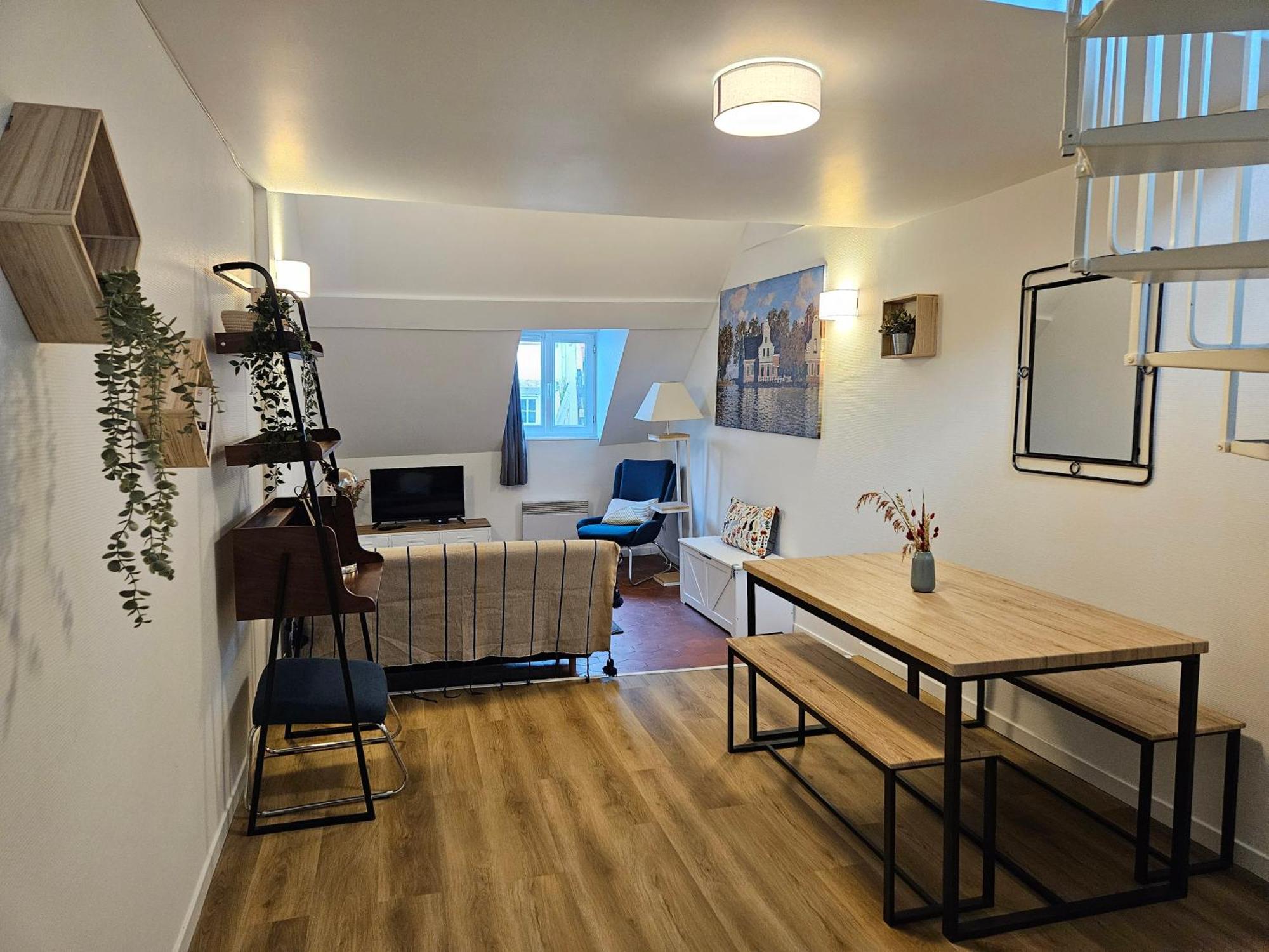 Charmant Duplex Au Coeur De Vernon Proche Gare Et Giverny Екстер'єр фото